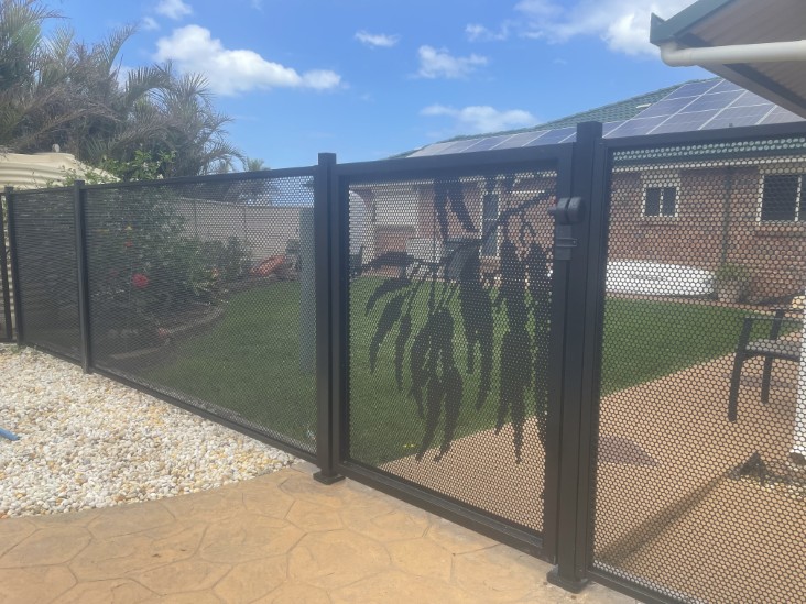Decoview Gum Perf Pool Perf Panel in Textured Black