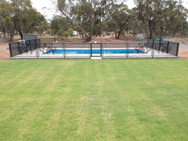 Decoview Gum Perf Pool Perf Panel in Textured Black