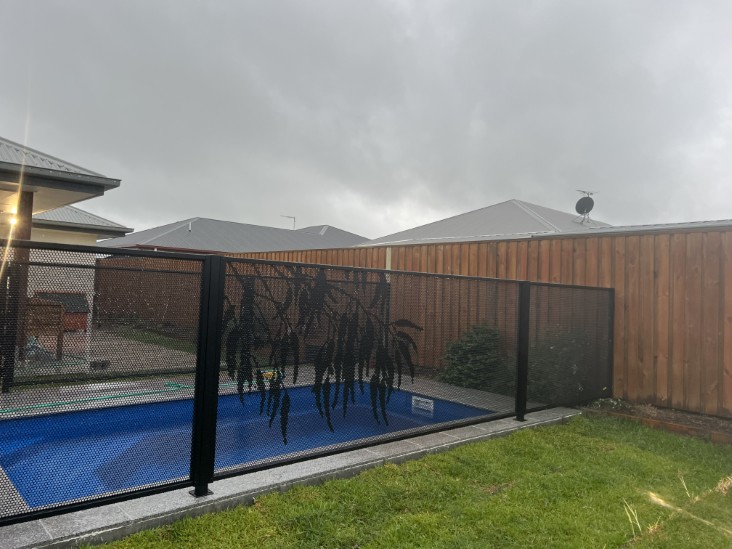 Decoview Gum Perf Pool Perf Panel in Textured Black