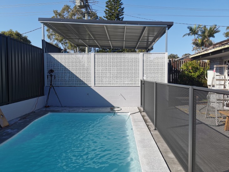 Decoview Nahosh Perf Pool Perf Panel in Textured Silver
